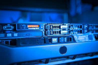 服务器提供服务 计算机网络技术的核心支柱